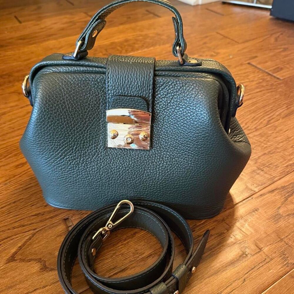 Unbranded Women's Black and Green Bag